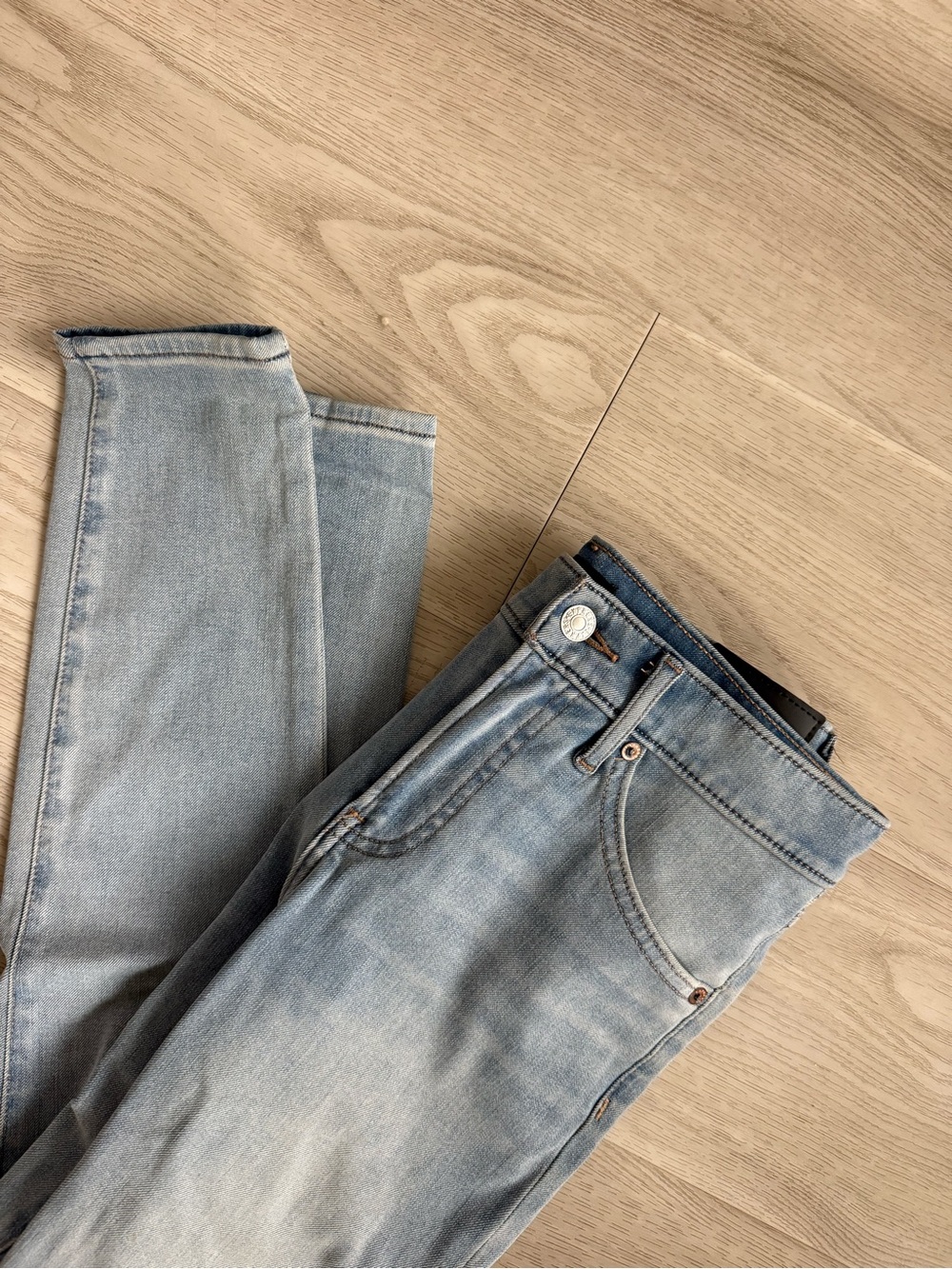 Express Light Blue Skinny Jeans - Women's